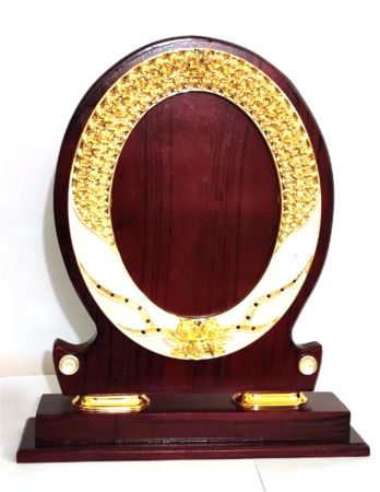 Premium wooden plaque ornamental Oval frame